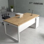 Employee & Staff Desk
