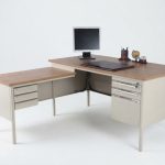 Medical & Laboratory Desk